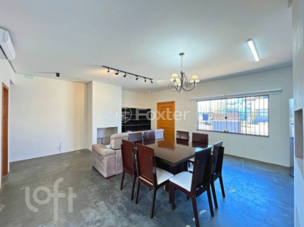 Image 3 - 891191