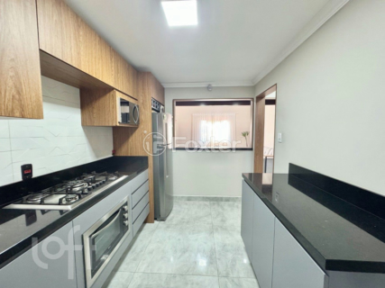 Image 10 - 891273