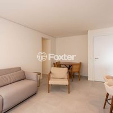 Image 11 - 891289