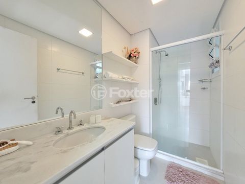 Image 11 - 891516
