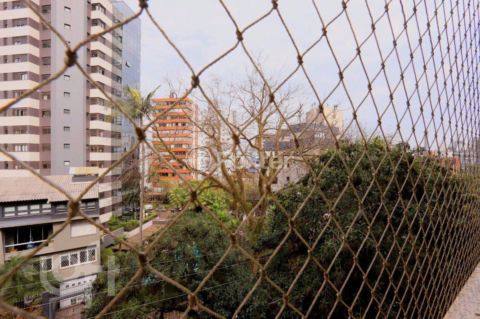 Image 9 - 891631
