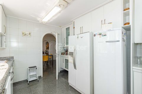 Image 49 - 891743