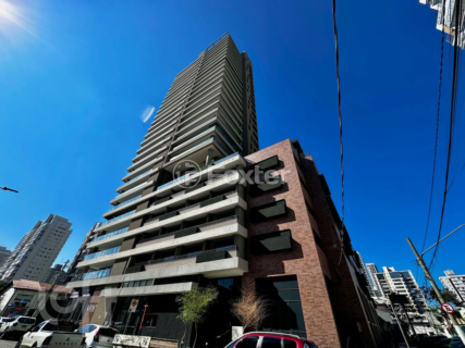 Image 8 - 891835