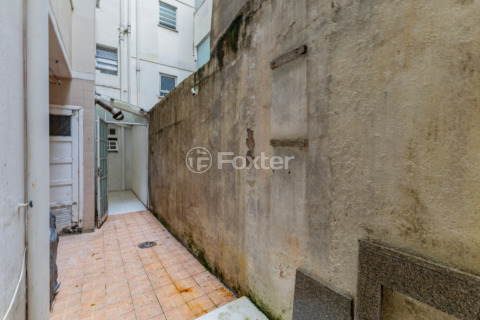 Image 33 - 891852