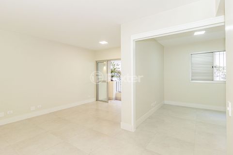 Image 1 - 891885