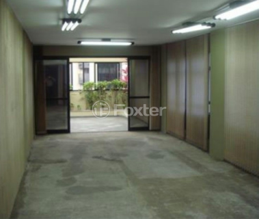 Image 9 - 891938