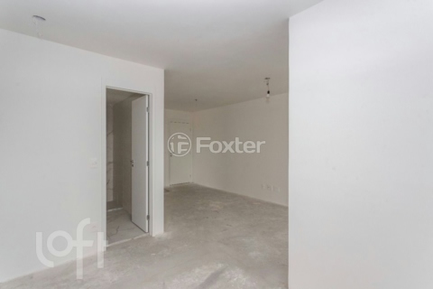 Image 1 - 891985