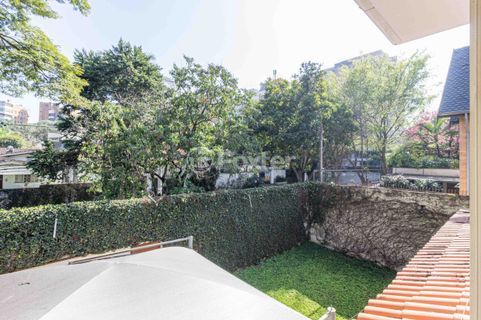 Image 27 - 892036