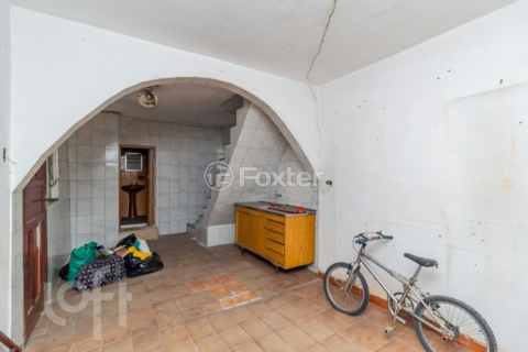 Image 30 - 892038