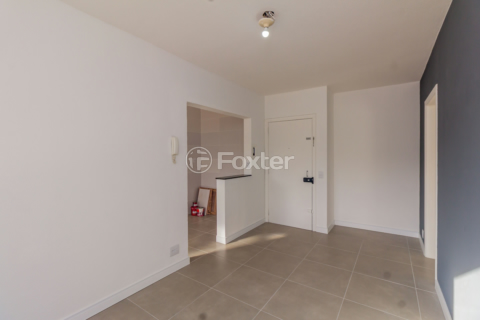 Image 3 - 892155