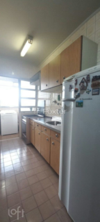 Image 7 - 892231