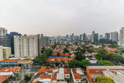 Image 15 - 892316