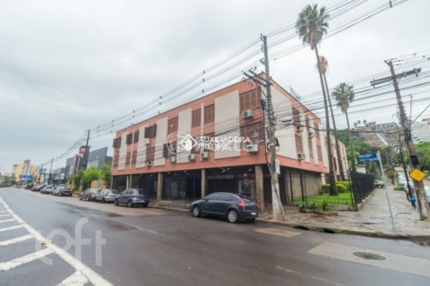 Image 22 - 892324