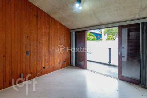 Image 82 - 892392