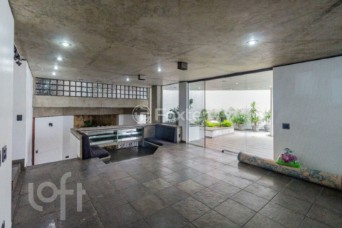 Image 39 - 892392