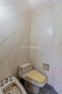 Image 9 - 892392