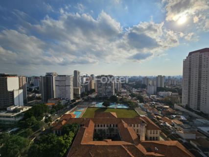 Image 10 - 892414