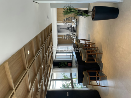 Image 11 - 892429