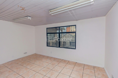 Image 3 - 892495