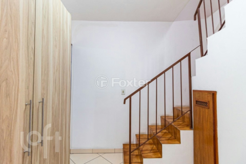 Image 7 - 892501