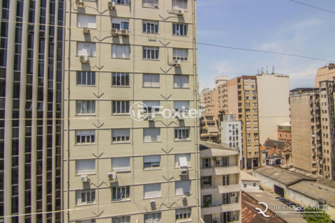 Image 3 - 892555