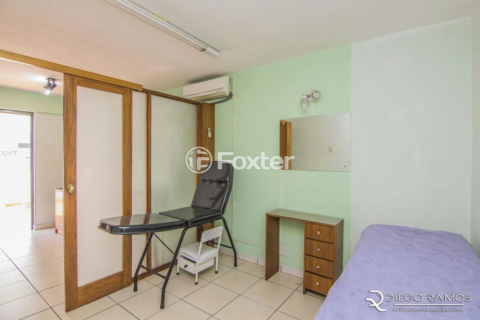 Image 7 - 892555