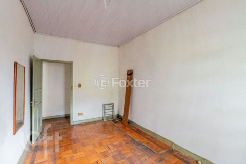 Image 8 - 892560