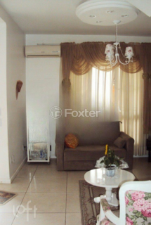 Image 7 - 892674