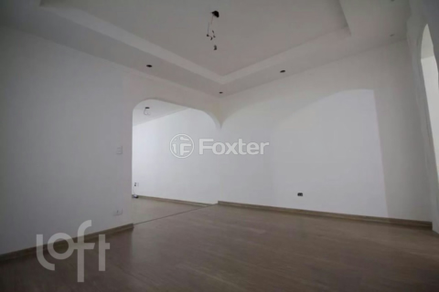 Image 3 - 892676