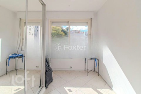 Image 7 - 892695