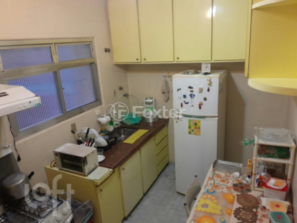 Image 4 - 892734