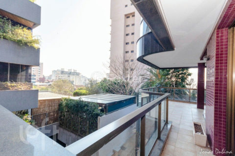 Image 9 - 892825