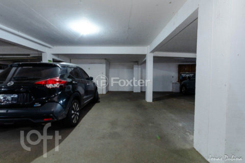 Image 42 - 892825