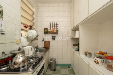 Image 7 - 893022