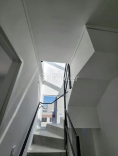 Image 9 - 893325