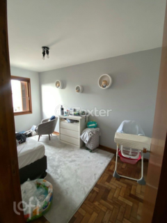 Image 3 - 893385