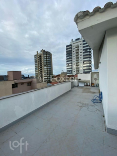 Image 15 - 893385