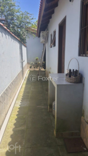 Image 8 - 893394