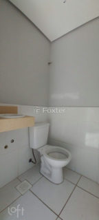 Image 6 - 893400