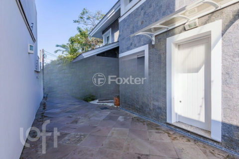 Image 33 - 893651