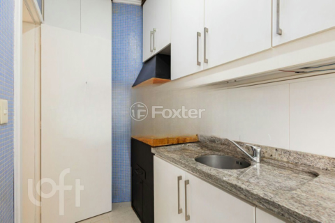 Image 8 - 893651