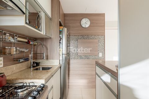 Image 7 - 893677