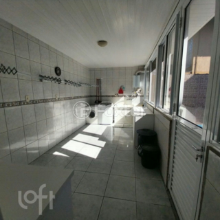 Image 11 - 893724