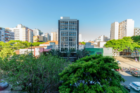 Image 2 - 893857