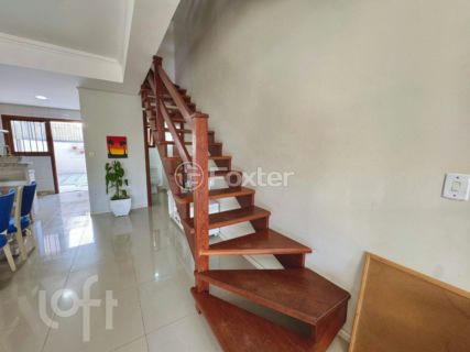 Image 8 - 893872