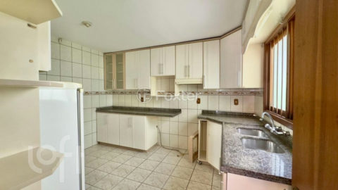 Image 20 - 893902