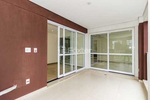 Image 28 - 893969