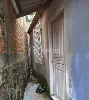 Image 9 - 894000