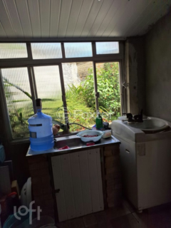 Image 1 - 894000