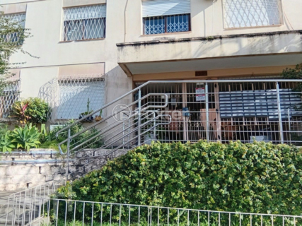 Image 7 - 894116
